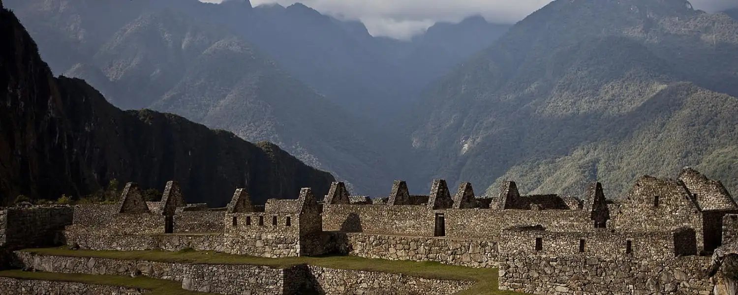 Construções incas na cidadela de Machupicchu