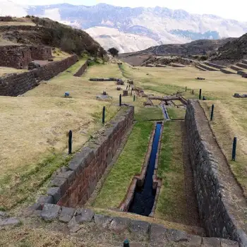 Conducto de Agua de Irrigación Tipon