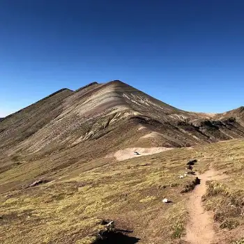 Caminito llegando a Palccoyo