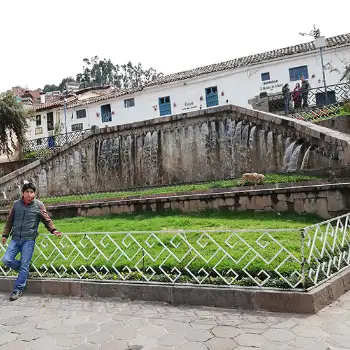 Pequena praça de San Blas